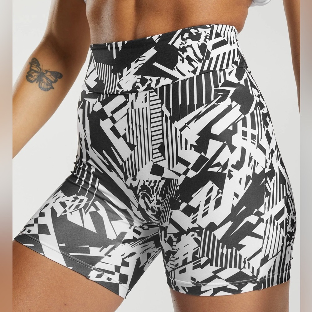 Gymshark Power Original Tight Scrunch Shorts